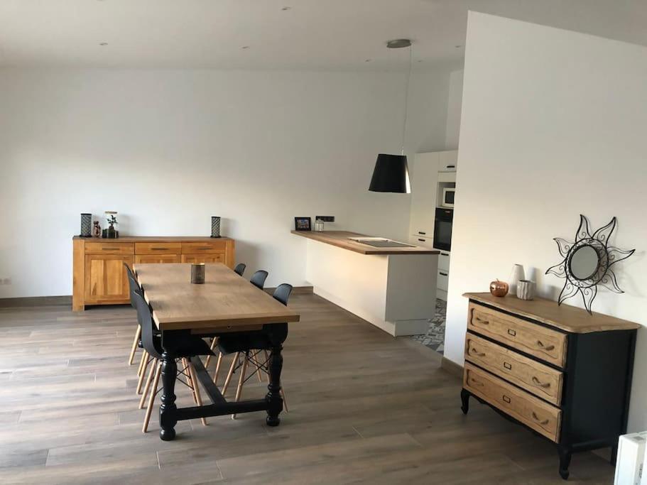 Logement De Plain-Pied Avec Jardin, Terrasse Gurgy Екстер'єр фото