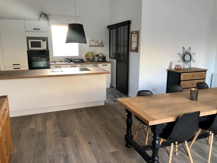 Logement De Plain-Pied Avec Jardin, Terrasse Gurgy Екстер'єр фото